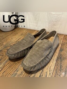 UGG Taupe Perforated Leather Driving Loafers – Size 9.5